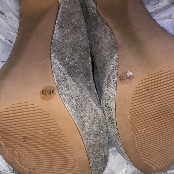 Jessica Simpson// Greeta - Picture 3 of 4